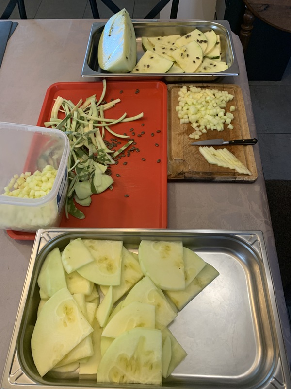 Préparation du Melon d'Espagne